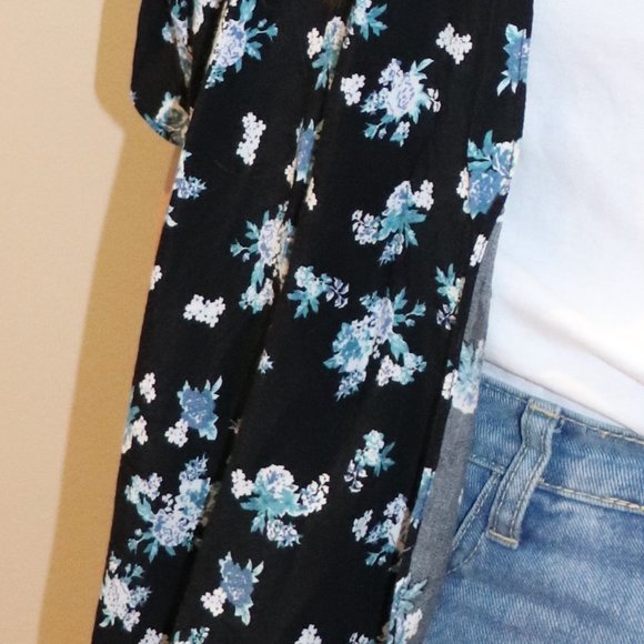 Garage Floral Kimono - Picture 3 of 3